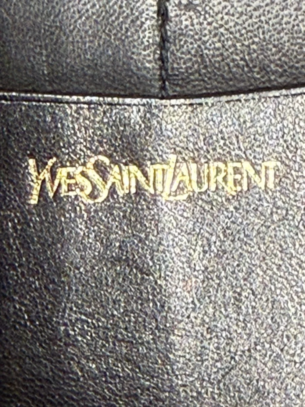 Yves Saint Laurent Black Leather Wallet with Gold YSL Plaque - Picture 9 of 15